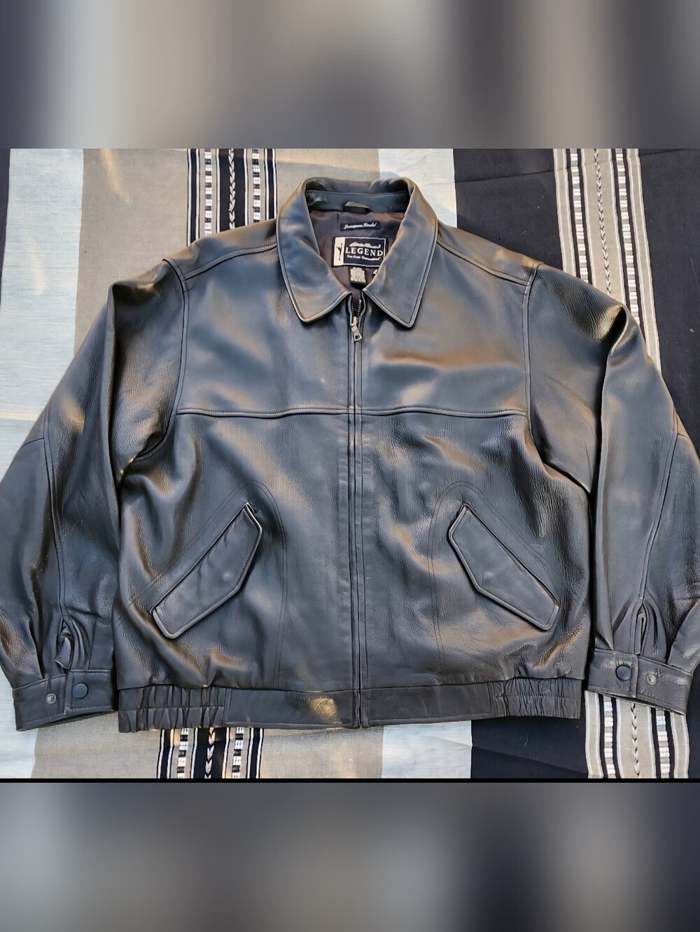 Eddie Bauer Legend Journeyman Bomber Leather Jacket Men’s Size XL Black‎